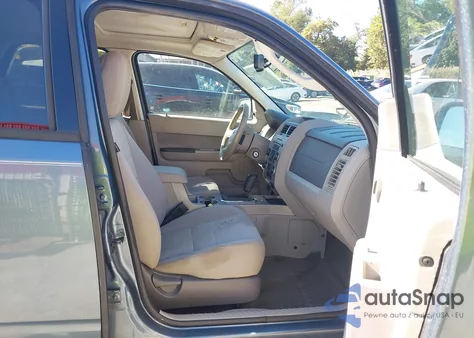 2011 Ford Escape Xlt from USA, damaged, VIN 1FMCU9DG7BKC36063